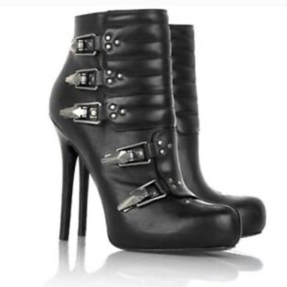 🆕McQueen Ltd Ed Boots